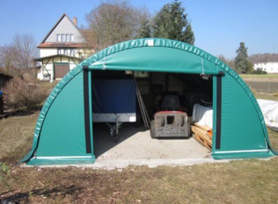 Stocker votre matériel de professionnel sous votre abri de stockage ou tunnel PVC